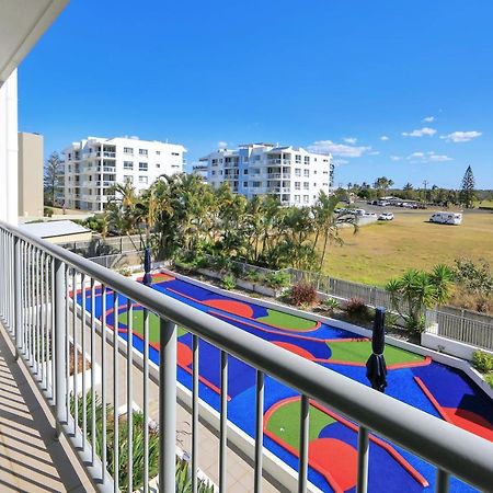 The Point Resort Bargara Exterior photo